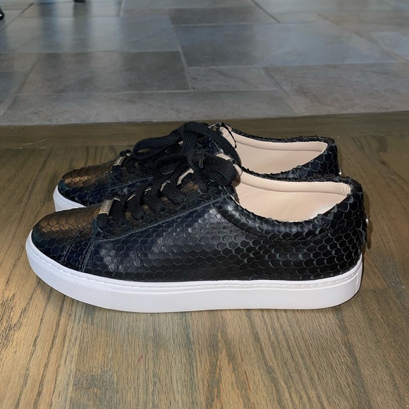 J/Slides Lacee Sneakers - Picture 3 of 9